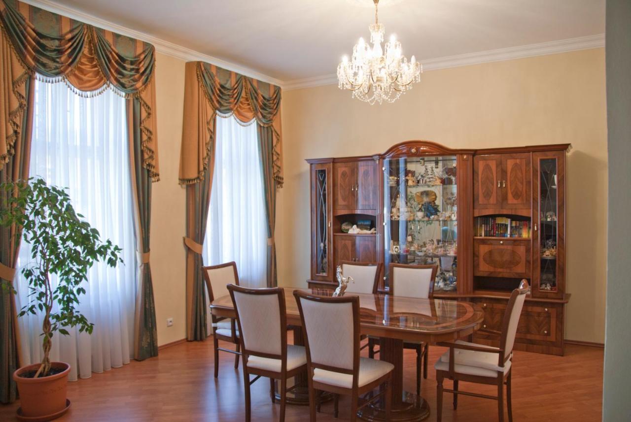 Apartman Na Zahradni Karlovy Vary Exterior photo